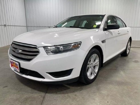 2017 Ford Taurus SE Sedan 4D White, Sioux Falls, SD