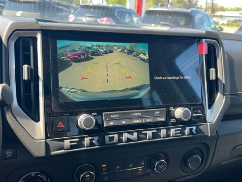 2025 Nissan Frontier SV White, Concord, NH