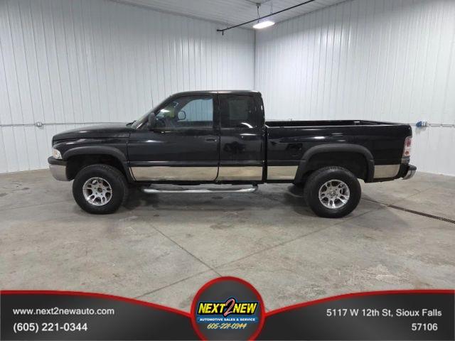 1999 Dodge Ram 1500 Short Bed Black, Sioux Falls, SD