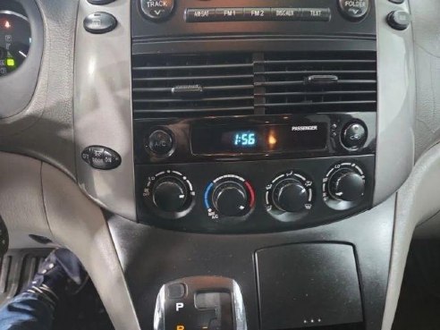 2006 Toyota Sienna LE Minivan 4D Silver, Sioux Falls, SD