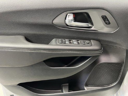 2026 Chrysler Pacifica Select Silver Mist Clearcoat, Beaverdale, PA