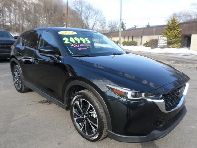 2023 Mazda CX-5 Premium Black, Johnstown, PA
