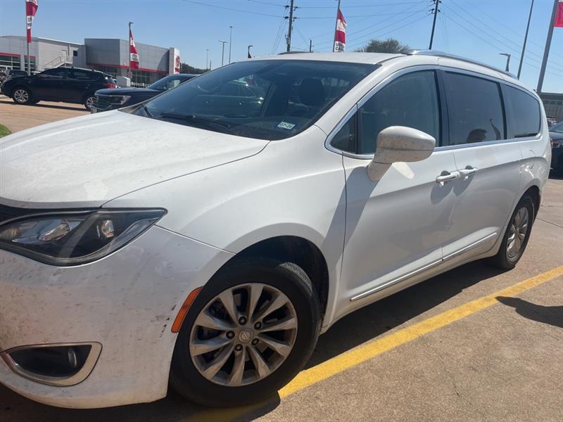 2019 Chrysler Pacifica Touring L White, Houston, TX